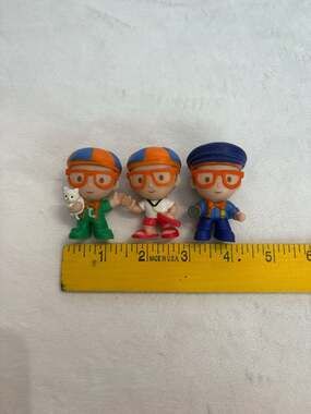 Blippi Mini Heroes Squishy Figures 3-Piece Lot (Vet, Lifeguard, Police Officer)